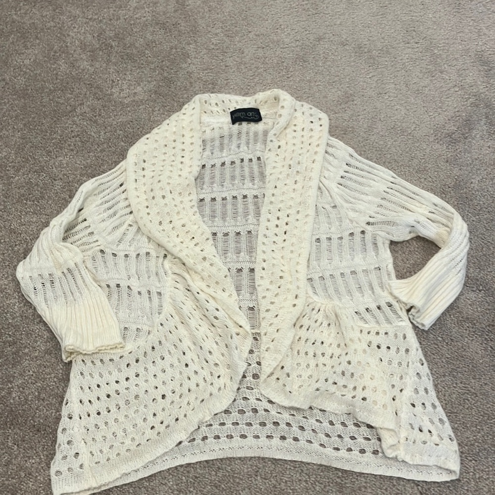 3/$15 Lightweight Topper